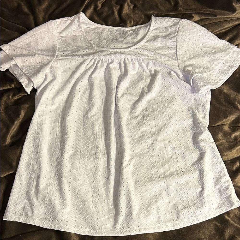Notations White Eyelet Short Sleeve Scoop Neck Top